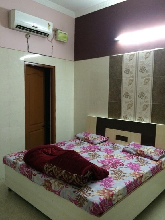 Diamond Heritage Hotel Amritsar Bilik gambar