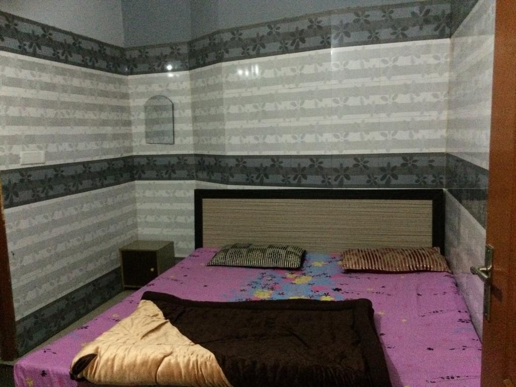 Diamond Heritage Hotel Amritsar Bilik gambar